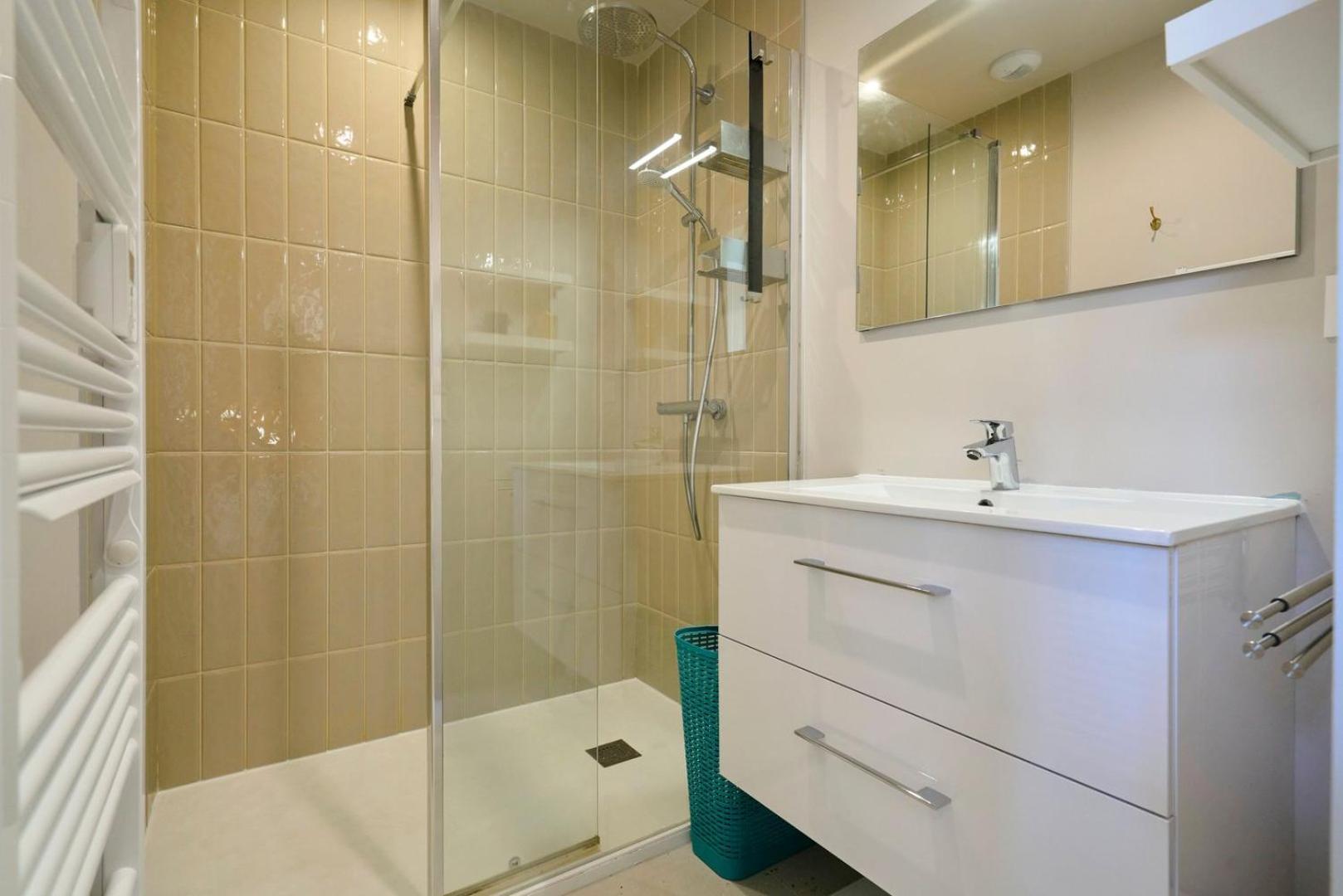 Apartment With Parking In The Heart Of Old Lille Exteriör bild