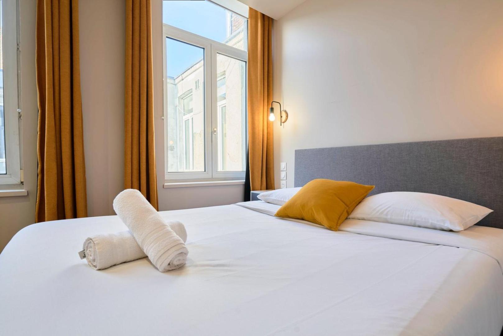 Apartment With Parking In The Heart Of Old Lille Exteriör bild